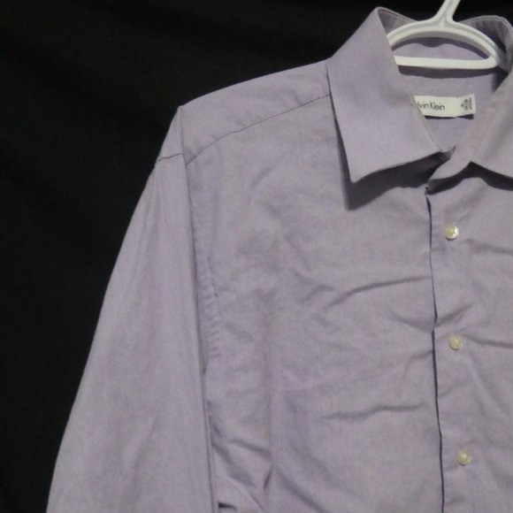 CALVIN KLEIN | Size 15, 34-35 | 100% Cotton | Lilac Button Down Dress Shirt - Picture 4 of 16
